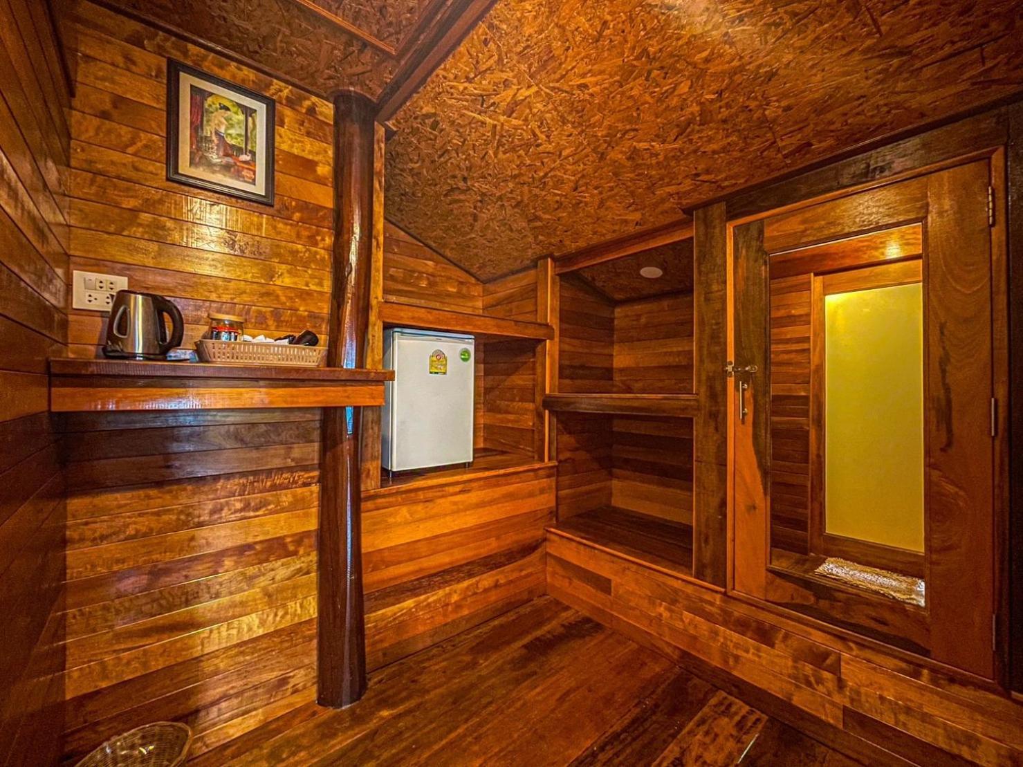 Hillhouse - Koh Yao Noi Bed & Breakfast Exterior photo